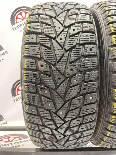 Dunlop SP Winter Ice 02  R17 225/50