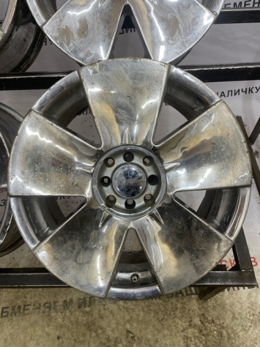 Фольксваген литье R17 7,5J 5*130 ЦО71,5 ЕТ55