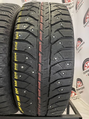 Bridgestone Ice Cruiser 7000s  235/55 R17