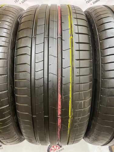Pirelli P Zero 255/40 R21