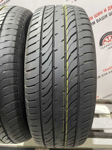 Compasal Grandeco R16 215/60