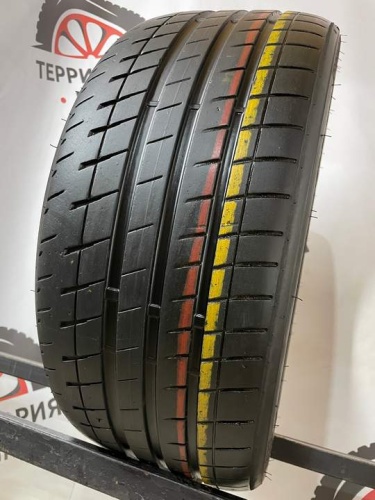 Bridgestone Potenza S007 R20 245/35
