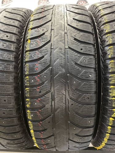 Bridgestone Ice Cruiser 7000  R16 265/70