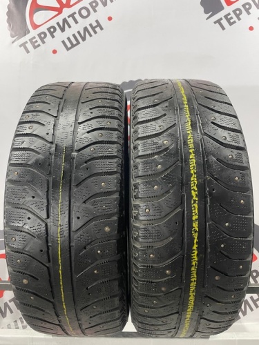 Bridgestone Ice Cruiser 7000 R16 205/60