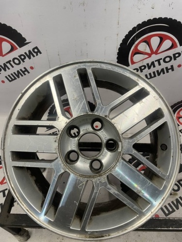 Литой форд R16 5Х108 ЕТ52.5 ЦО63.3 6.5J