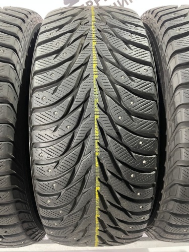 Yokohama Ice Guard Stud IG35 R18 285/60