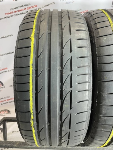 Bridgestone Potenza S001  R20 235/35