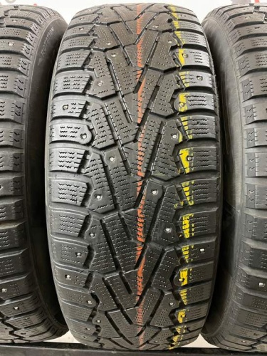 Pirelli Ice Zero R16 215/65