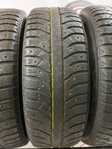 Bridgestone ICE CRUISER 7000 R18 235/65 110T