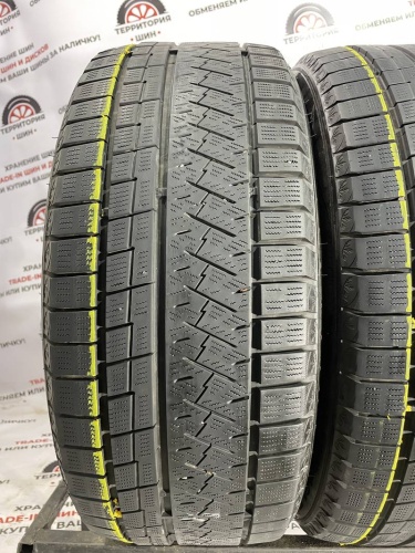 Triangle SnowLink TWT02 235/45 R18