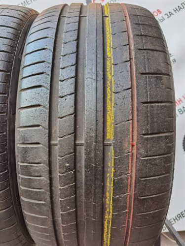 Pirelli PZero  R21 275/35