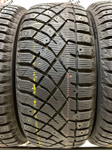 Nitto Therma spike 235/55/17