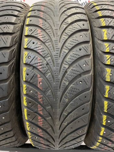 Sava Eskimo Stud R15 185/60 88T