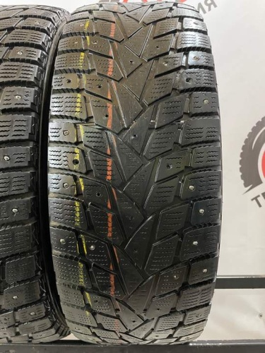 Dunlop GrandTrack Ice02 R18 265/60