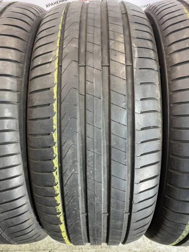 Pirelli Scorpion  255/45 R19