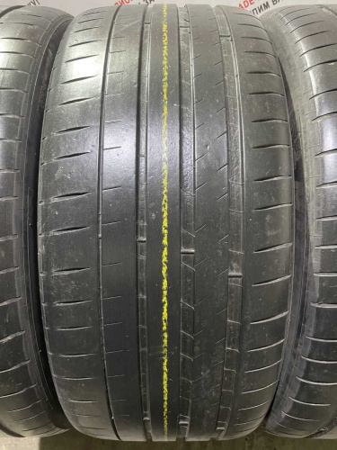 Michelin Pilot Sport 4 S R22 285/40