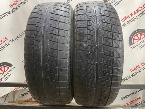 Bridgestone Blizzak Revo GZ R16 215/60.