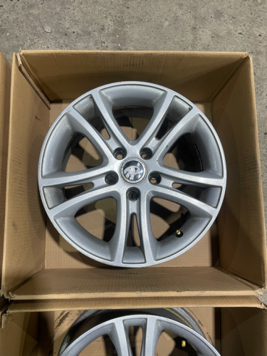 Литые диски R16 5x112 ET33 DIA57.1