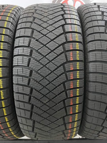 Pirelli IceZero FR Новые R19 255/55