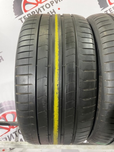 Pirelli P Zero RFT R21 315/35