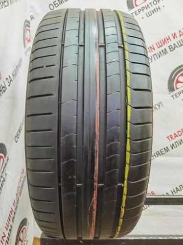 Pirelli p Zero 255/40 102Y R21