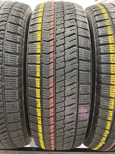 Bridgestone Blizzak VRX2  R15 185/65