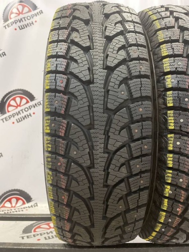 Hankook Winter i*cept evo R17 215/45