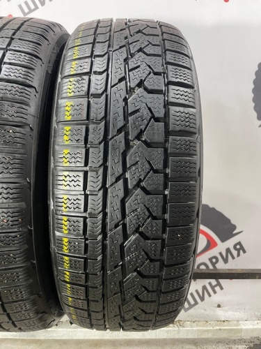 Kumho I'Zen RV Asymmetric R17 225/60