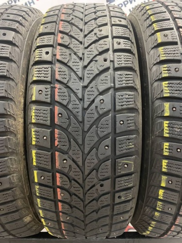 Bridgestone WT-17 Winter Radial Studdable R15 195/65 91Q