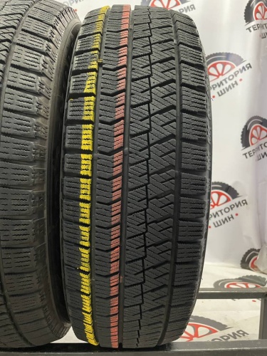 Bridgestone Blizzak VRX2  R15 185/65