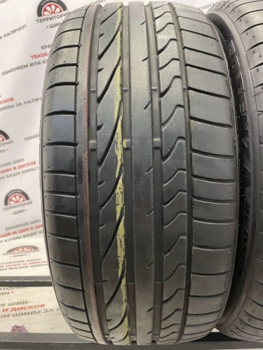 Bridgestone Potenza RE050A RFT 245/40 R19 Bridgestone Potenza RE050A RFT 245/40 R19