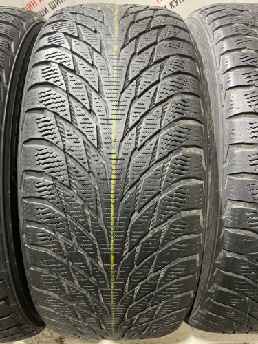 Nokian Tyres Hakkapeliitta R2 R17 235/55