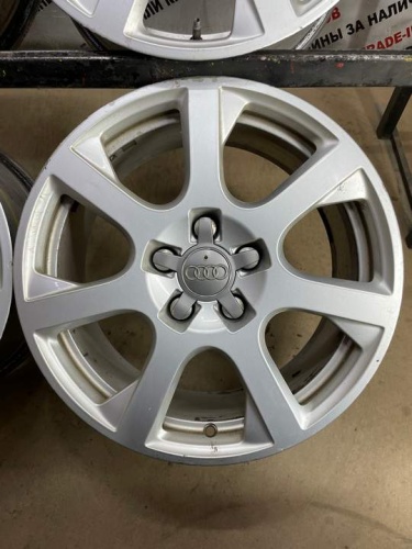 Литьё Audi orig R17 5x112 СТ66.5 ET 39