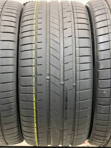 Kumho Ecsta LE Sport KU39 235/40/18 255/35/18