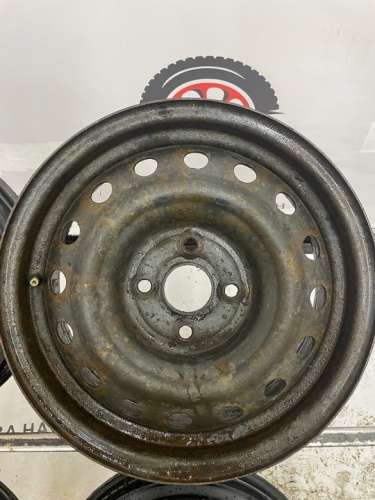 Штампы чёрные  R15 4х100 54.1 5.5j et40