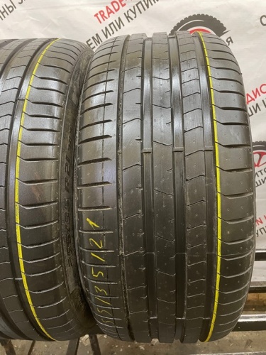 Pirelli P Zero PZ4 275/35 98W R21