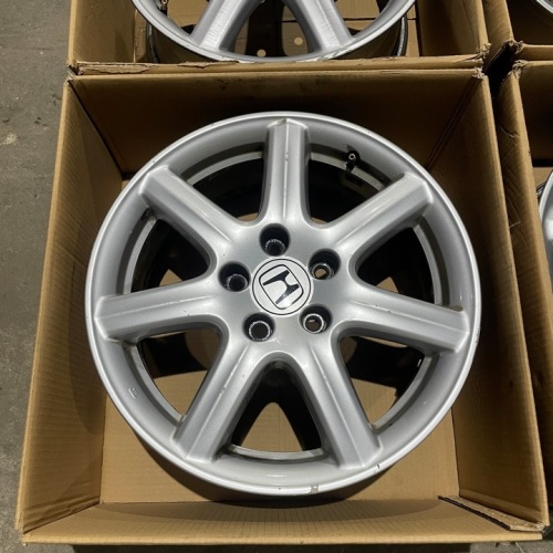 Литые диски Honda R17 5х114.3 et45 DIA64.1