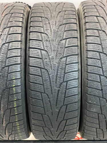 Kumho I*Zen KW31 R16	215/65