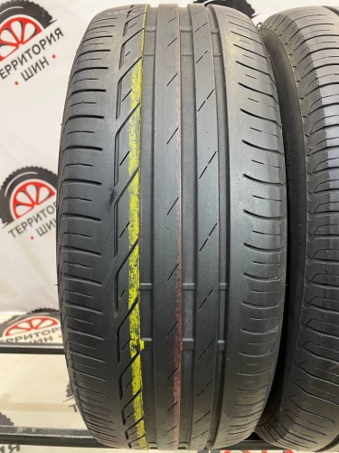 Bridgestone Turanza T001 R16 215/60