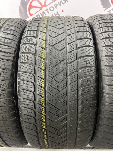 Pirelli Scorpion Winter R20 245/45 + 275/40