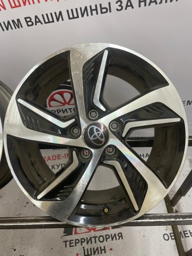 Литьё Toyota R17 5*114,3 7J ET50 ЦО64,1