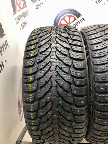 Nokian Hakkapeliitta 9 235/40/18
