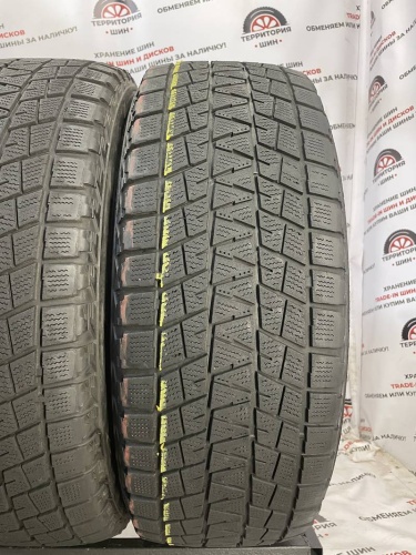 Bridgestone Blizzak DM-V1 R17 255/65