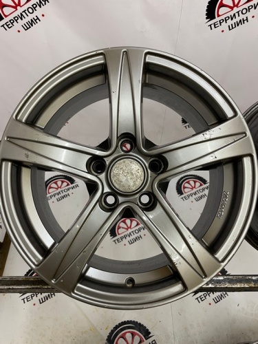 Литье Chevrolet Cruze R15 5*105 ЦО 63.3 ET35  6.5J