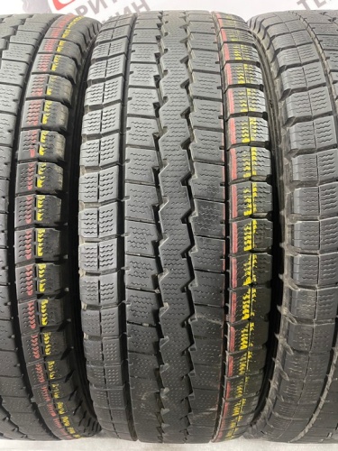 Dunlop Winter Maxx LT03 R16 205/70