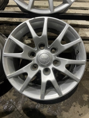 Диски литые Mitsubishi R16 6*139.7 ET38 ЦО67.1