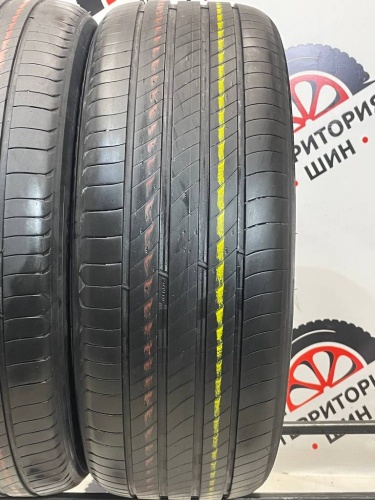 Michelin Primacy 4 255/45/20