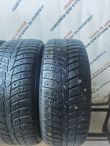 Laufenn I Fit Ice LW 71  205/55  R16