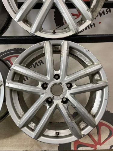 Литые диски VW R18 5*130/70,1/8J/ET 57