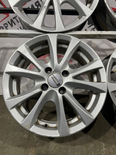 Диски литые R15 4x100 ET45 54.1